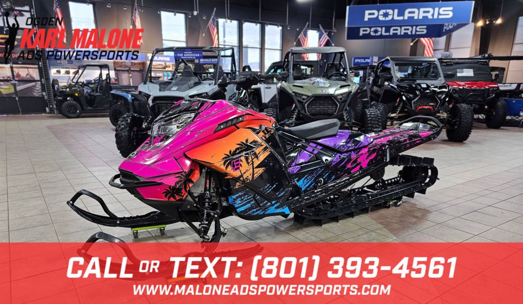 2022 Ski-Doo Summit X Rotax 850 E-TEC Turbo - UB01