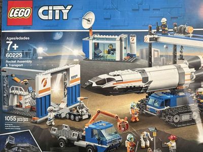 Lego 60229 rocket assembly & transport