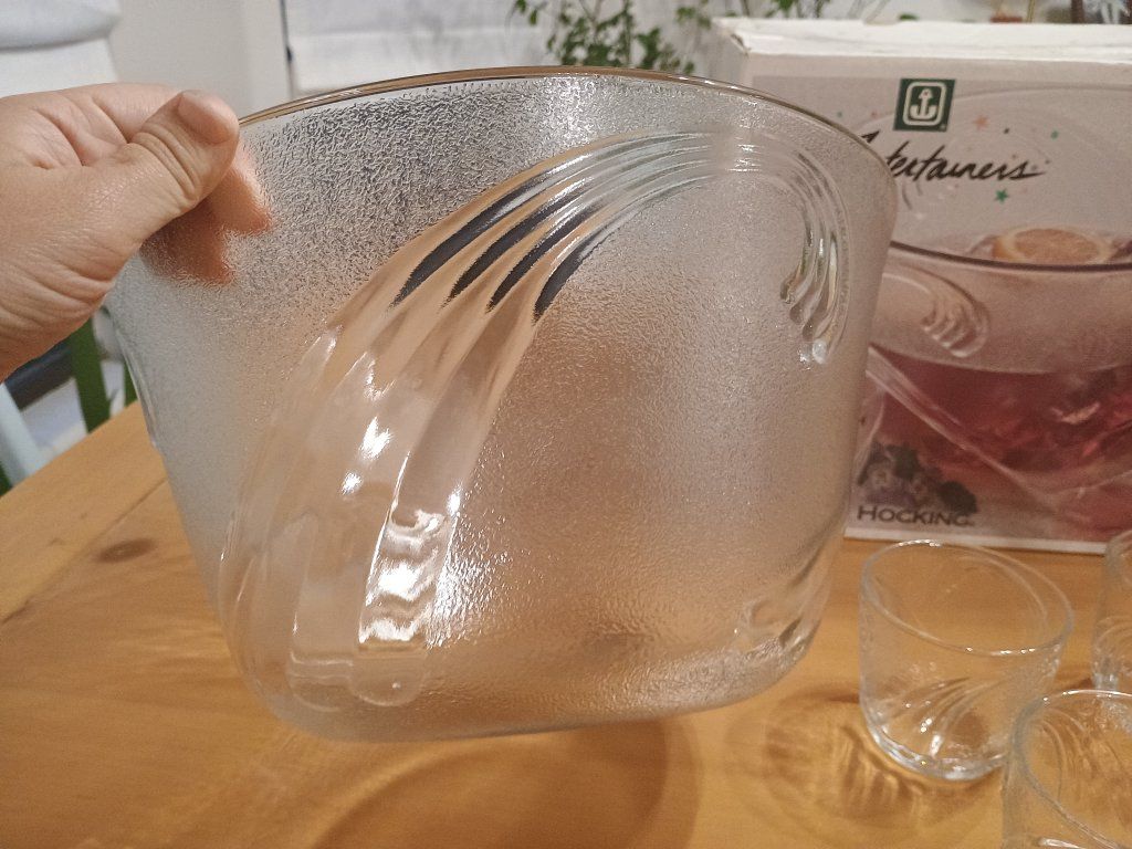 Anchor Hocking Vintage Mid Century Modern Punch And Salad Bowl And Cups