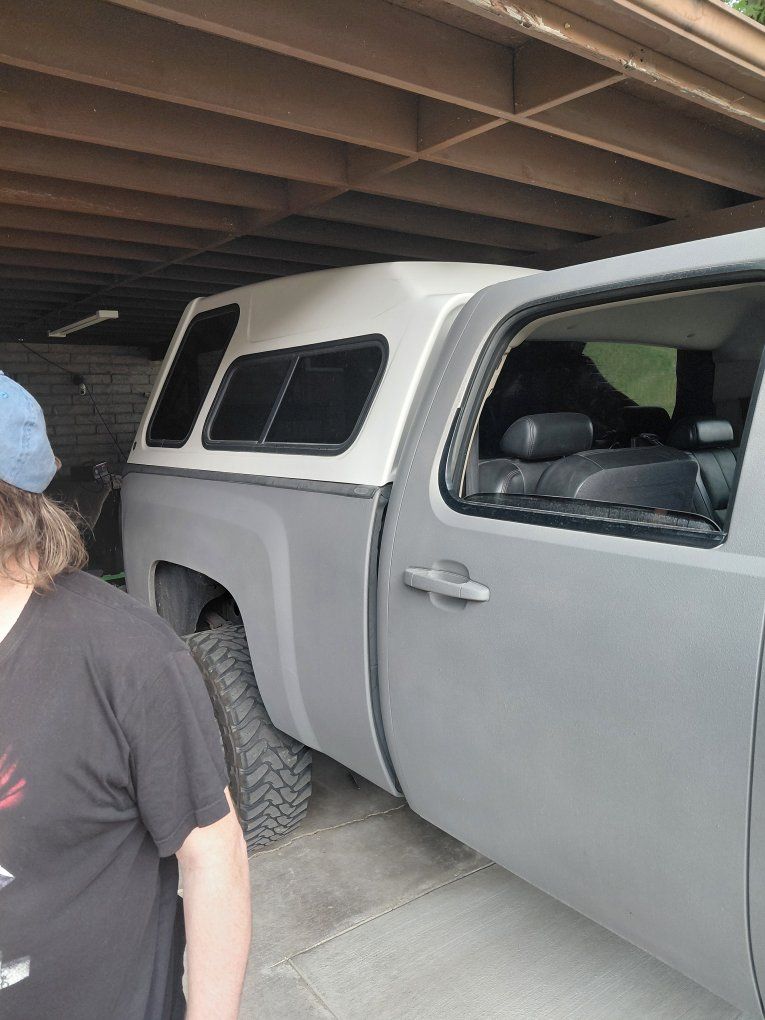 Unbranded Gray Truck Shell/Camper Top - Short Bed, White Top - Fits various trucks