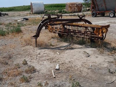 Vintage Side Delivery Hay Rake Farm Implement