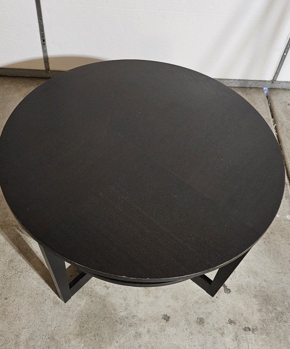 Main image 3