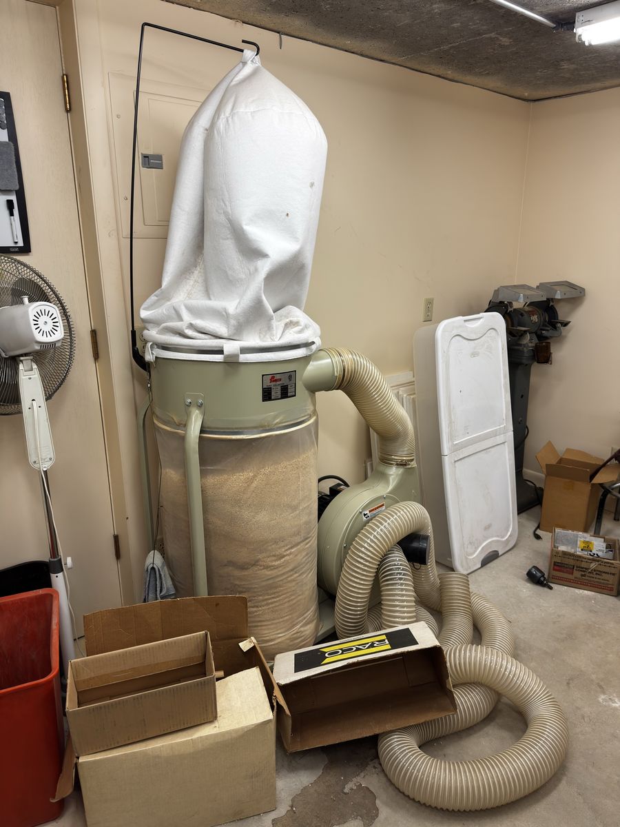 Powermatic Single Phase Workshop Dust Collector with Flexible Hose