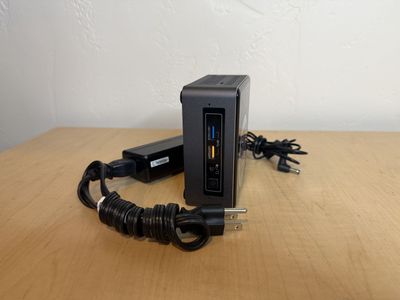 Intel NUC NUC7i5BNH Mini Computer
