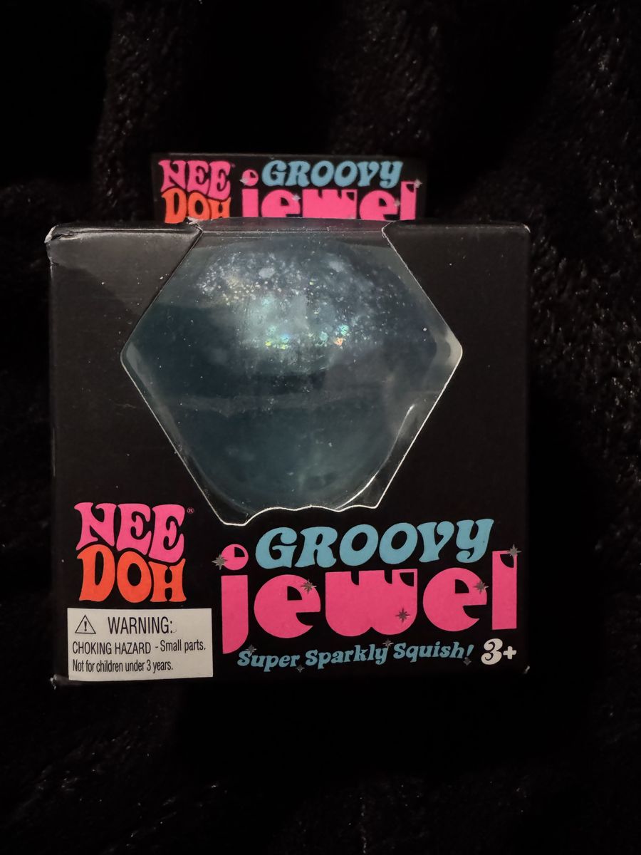brand new RARE blue groovy jewel nee doh