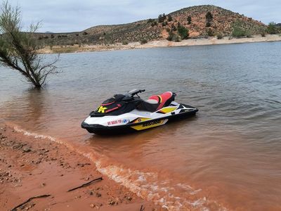 seadoo jetski waverunner for rent