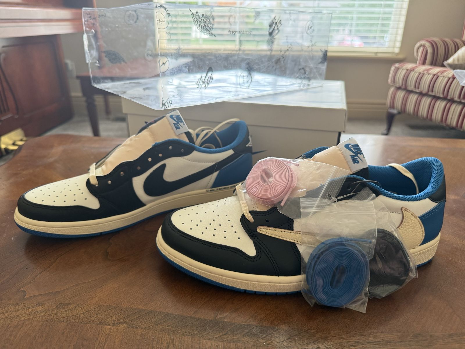 Jordan 1 Low Fragment x Travis Scott & Jordan 1 Retro High OG Travis Scott - Both Size 11