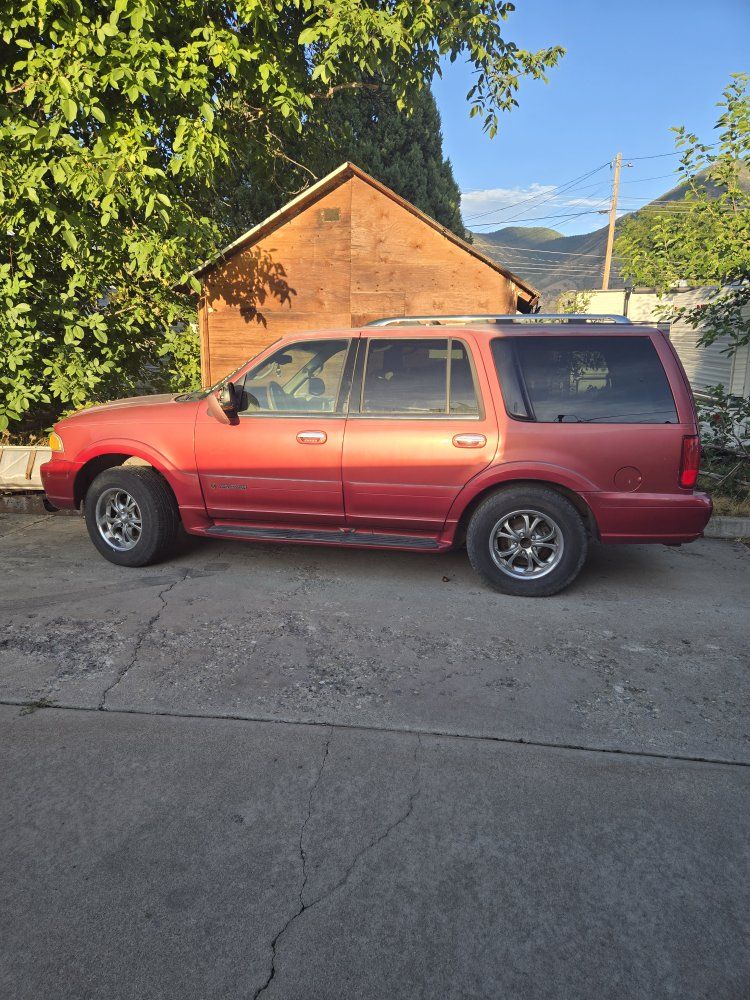 2001 Lincoln Navigator 