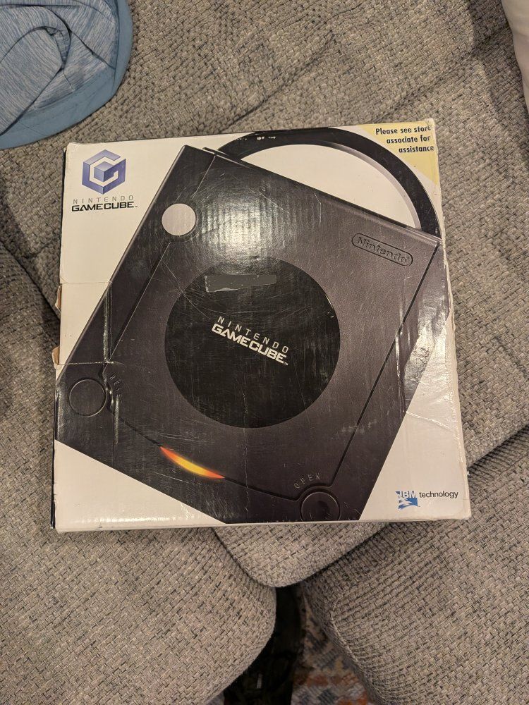 GameCube original console box