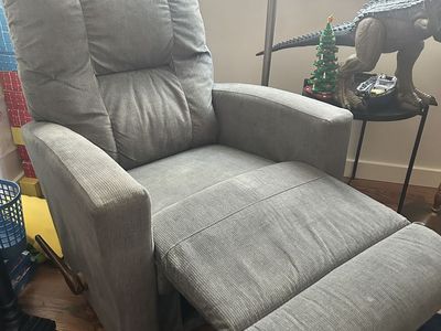 La-Z-Boy Cloth Recliner