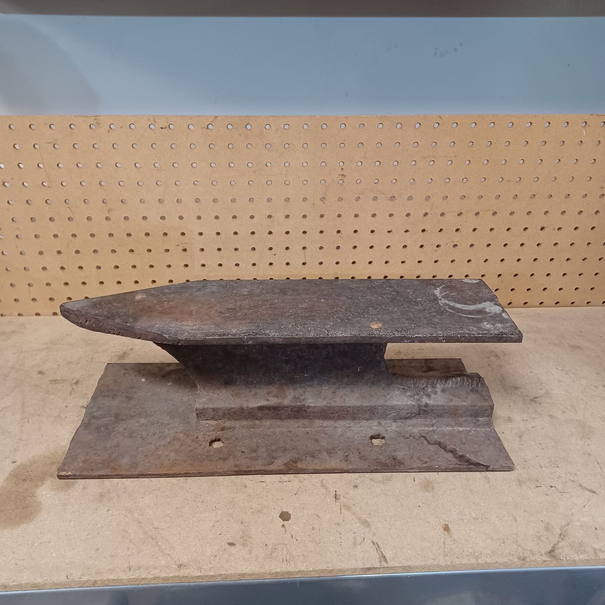 Main image 2