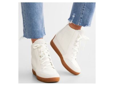 Sorel Out N About Leather & Suede Hidden Wedge Waterproof Bootie White & Gum 8.5