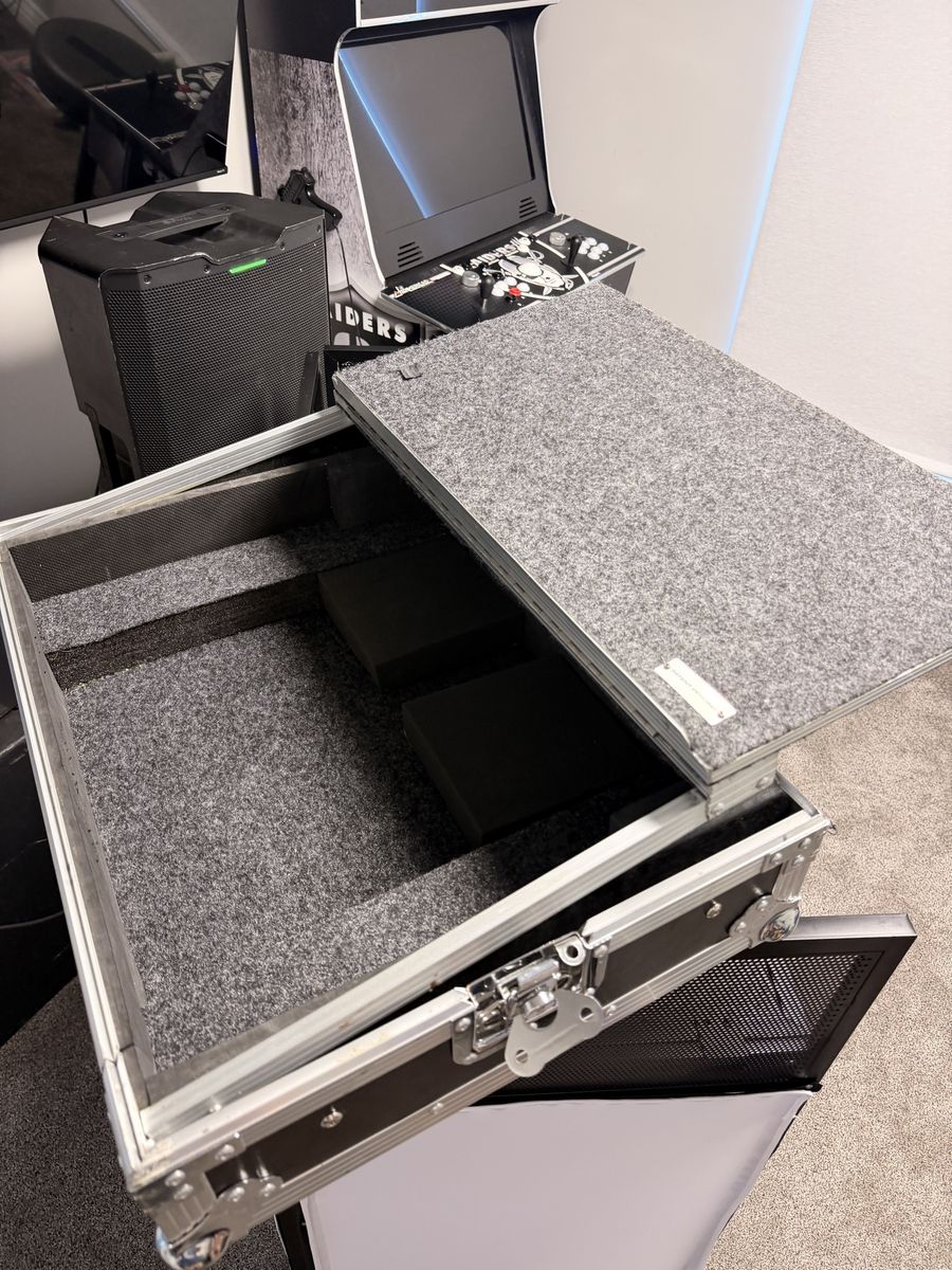 MARATHON ® FLIGHT ROAD CASE