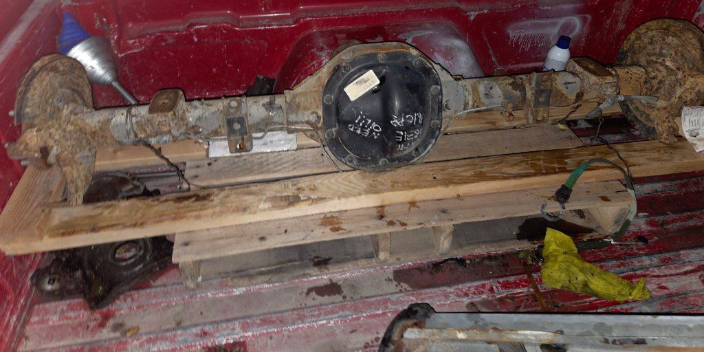 ford 8.8 rear end 4.10 gears posi from a 98 Explorer
