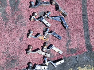Assorted Trailer Hitch Balls & Mounts - Used Condition, Various Sizes