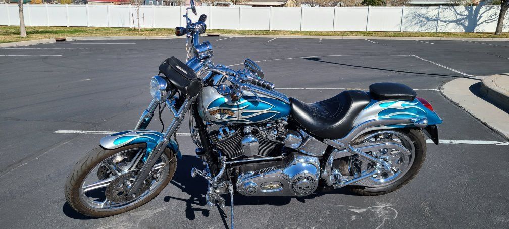 2000 Harley Davidson Softail Deuce - Showroom quality