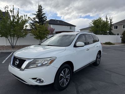 2015 Nissan Pathfinder SV