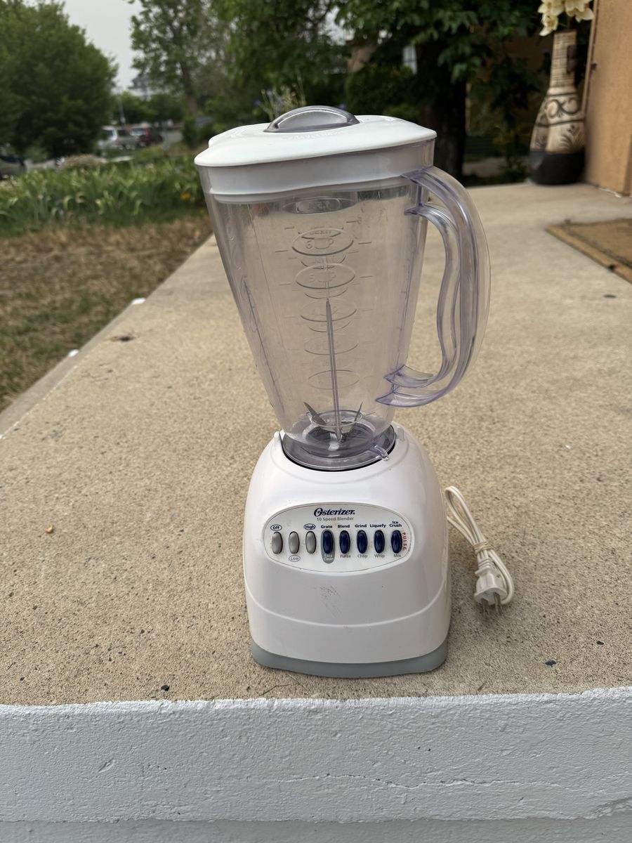 Osterizer 10 speed blender