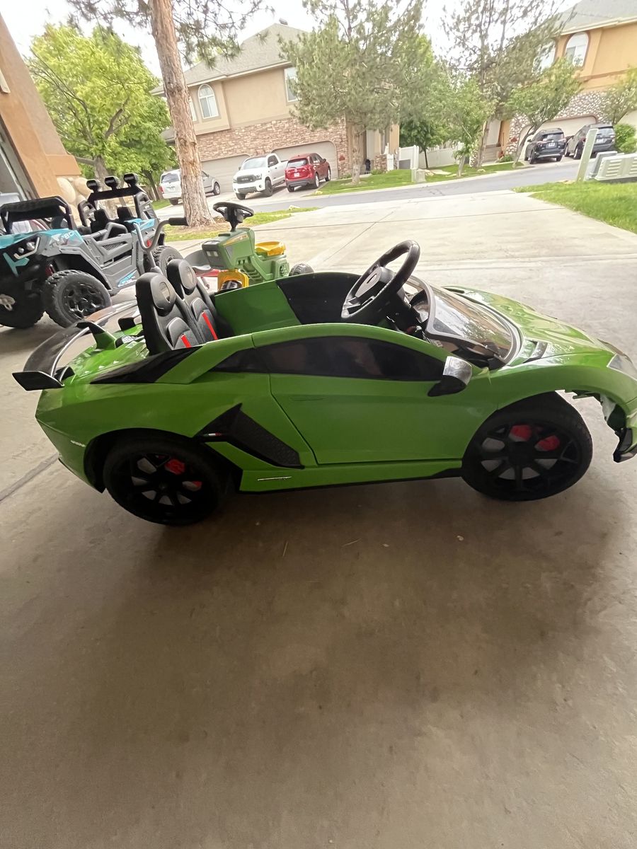 12V Kids Ride on Car