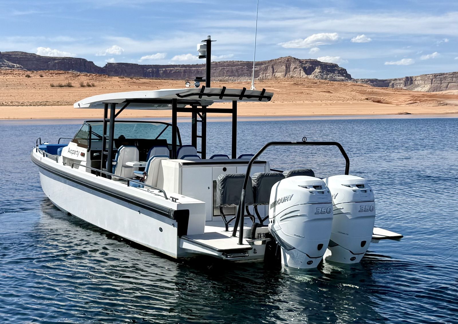 2019 Axopar 37ST Twin Merc 400hp