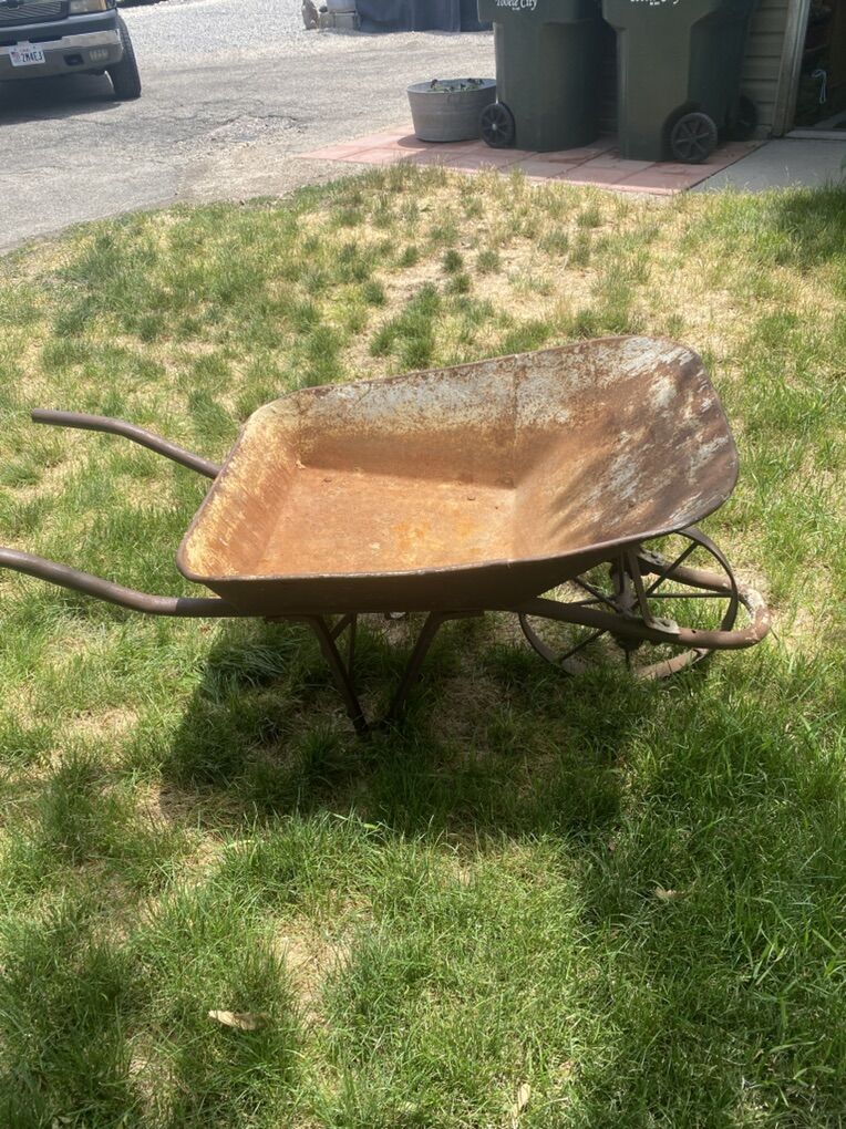 All Steel Wheelbarrow (Antique)