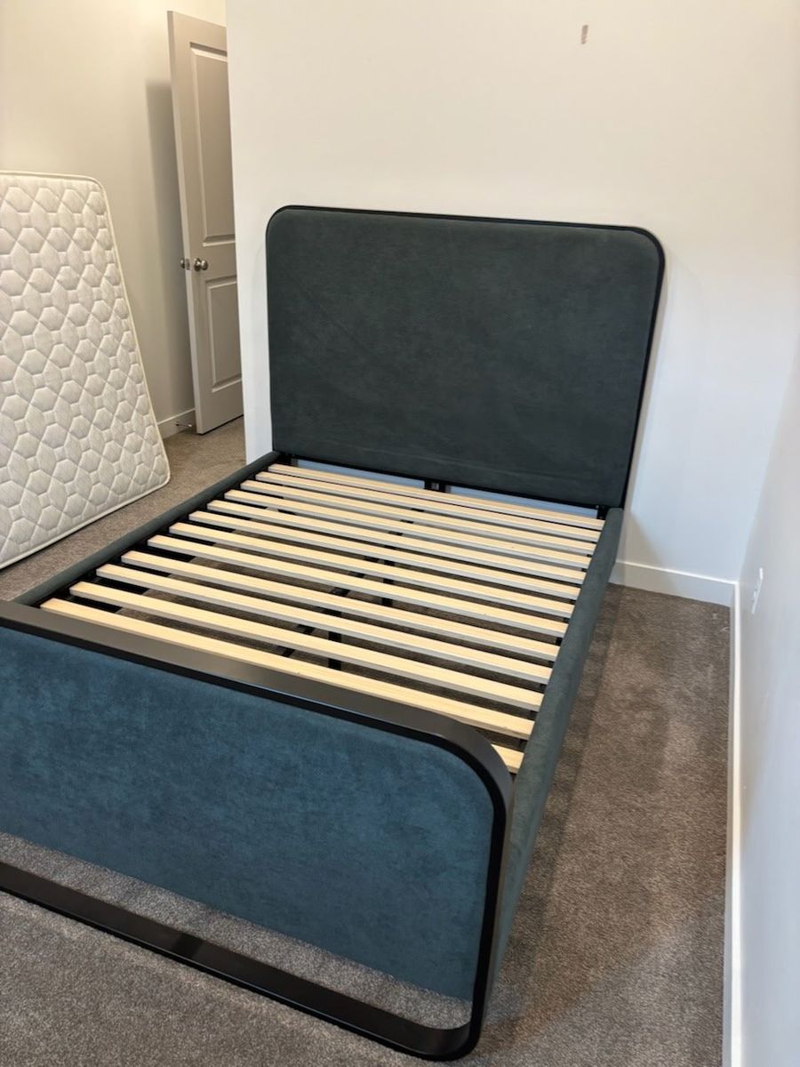 full bed frame mattress and memory foam