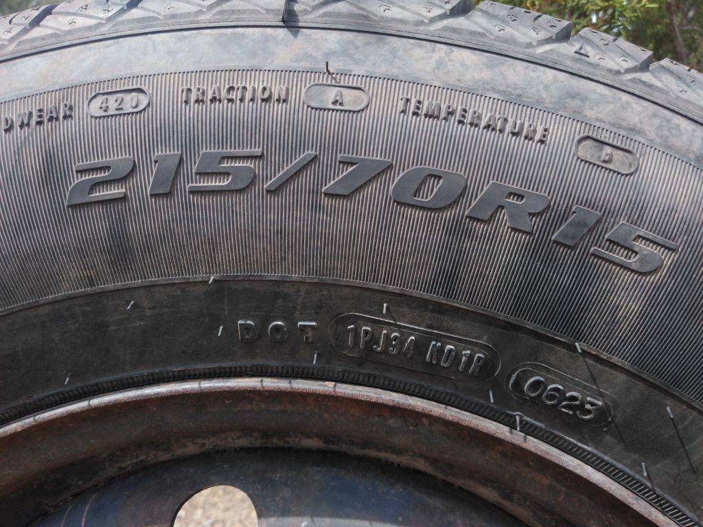 215 70 15