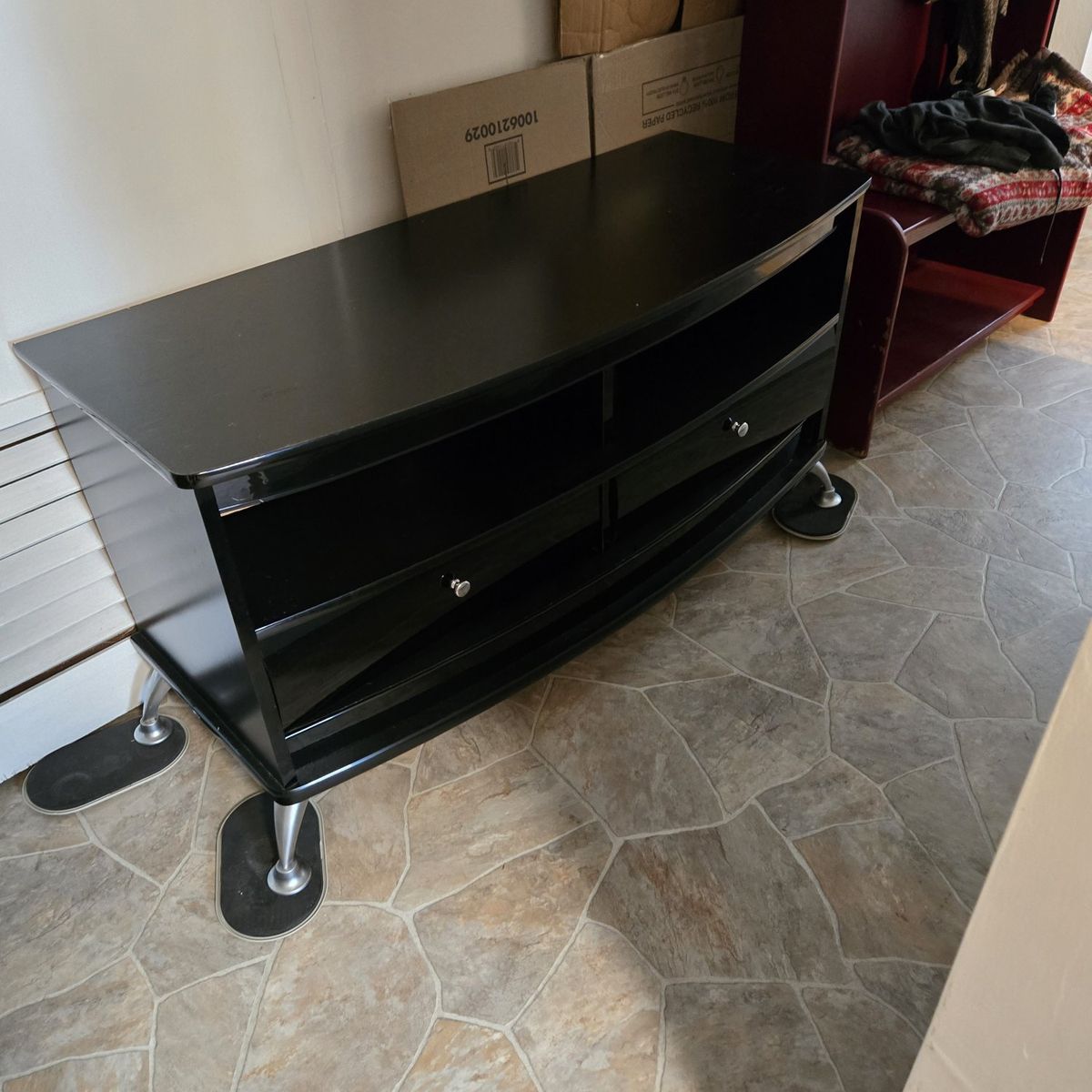 48" TV stand