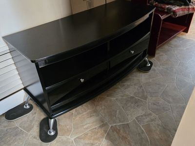 48" TV stand