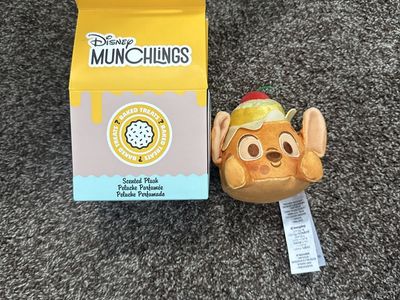 Disney Munchlings "Baked Treats" Scented Plush Stitch with Strawberry Sundae Topping NIB