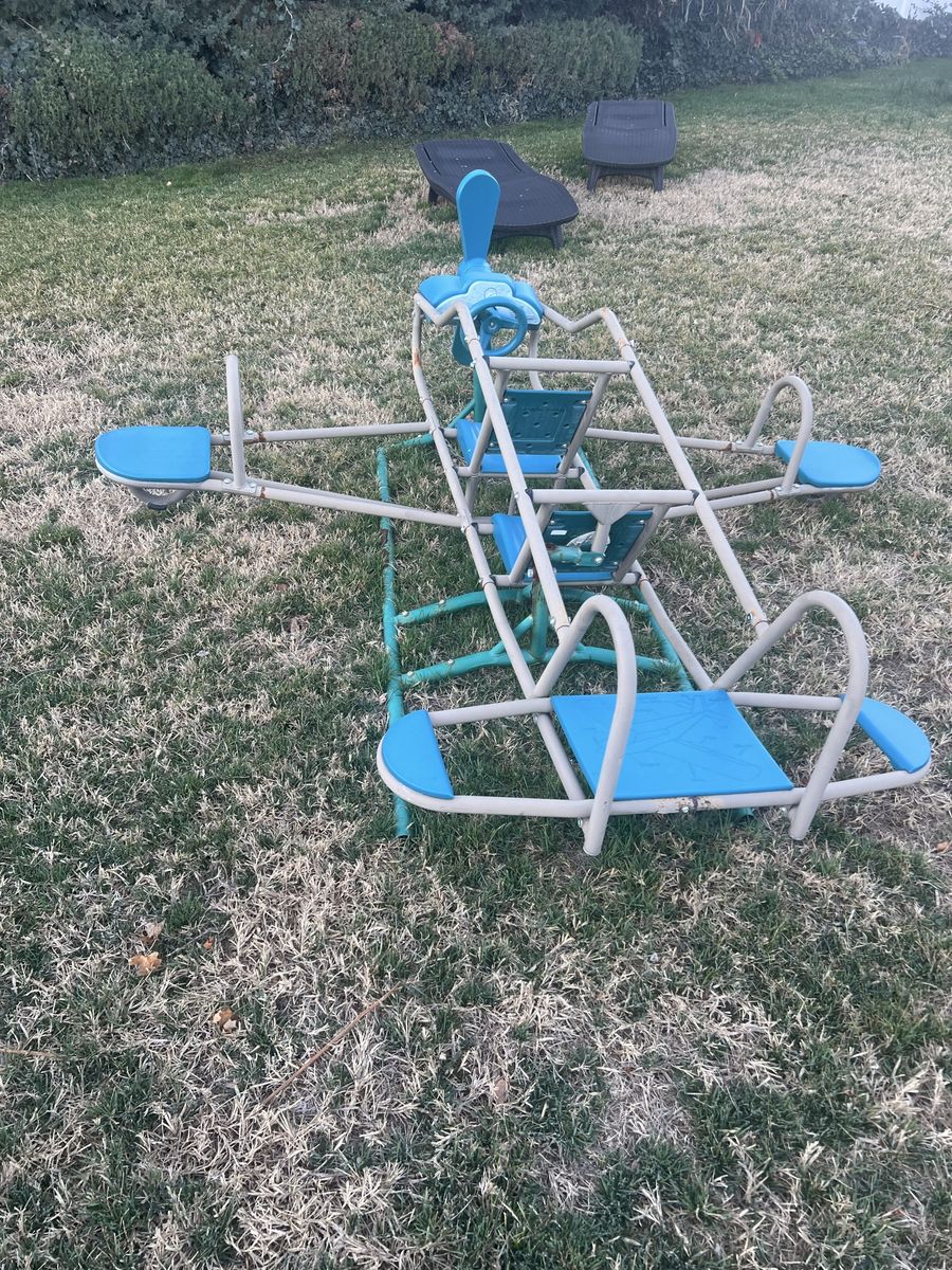 Free-Lifetime Airplane