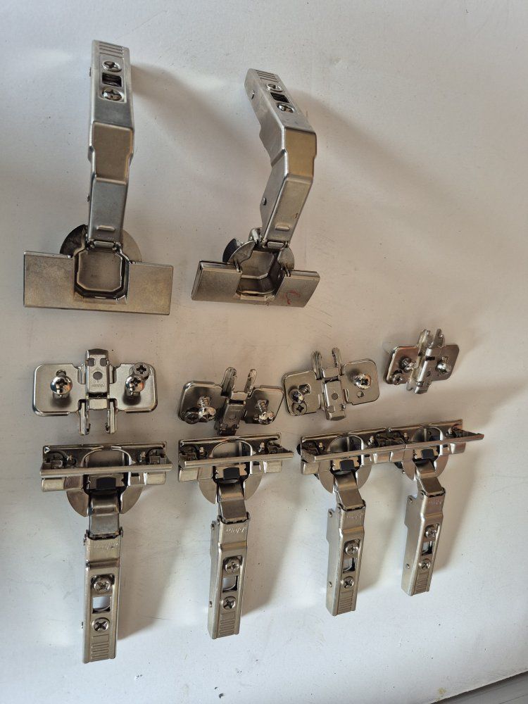 Main image 4