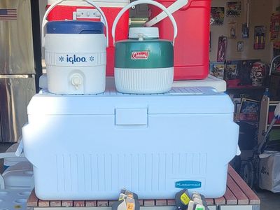 Garage Variety of cooler sale set up an appointment to check them out
cash only sale.