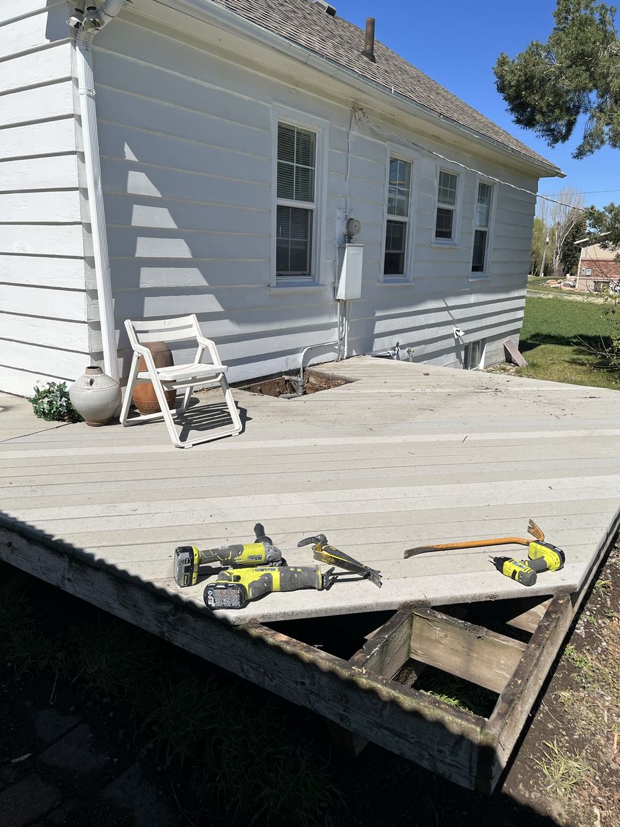 Trex deck Material 150 sq ft