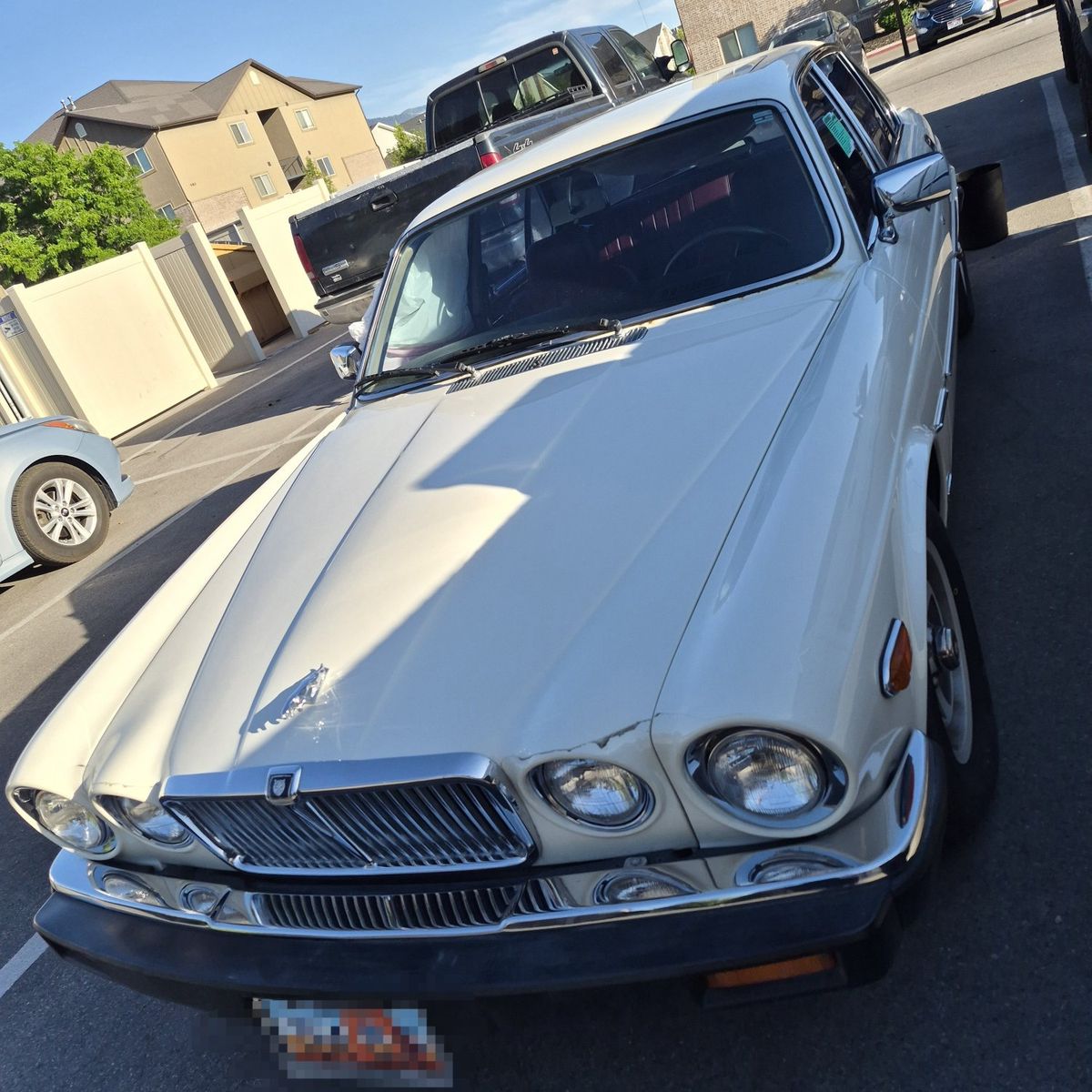 1987 Jaguar XJ6 