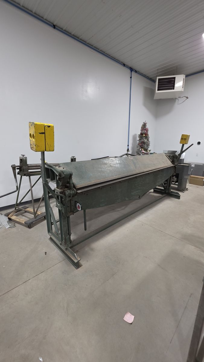 Commercial 10’ Sheet Metal Brake – HVAC Duct Fabrication
