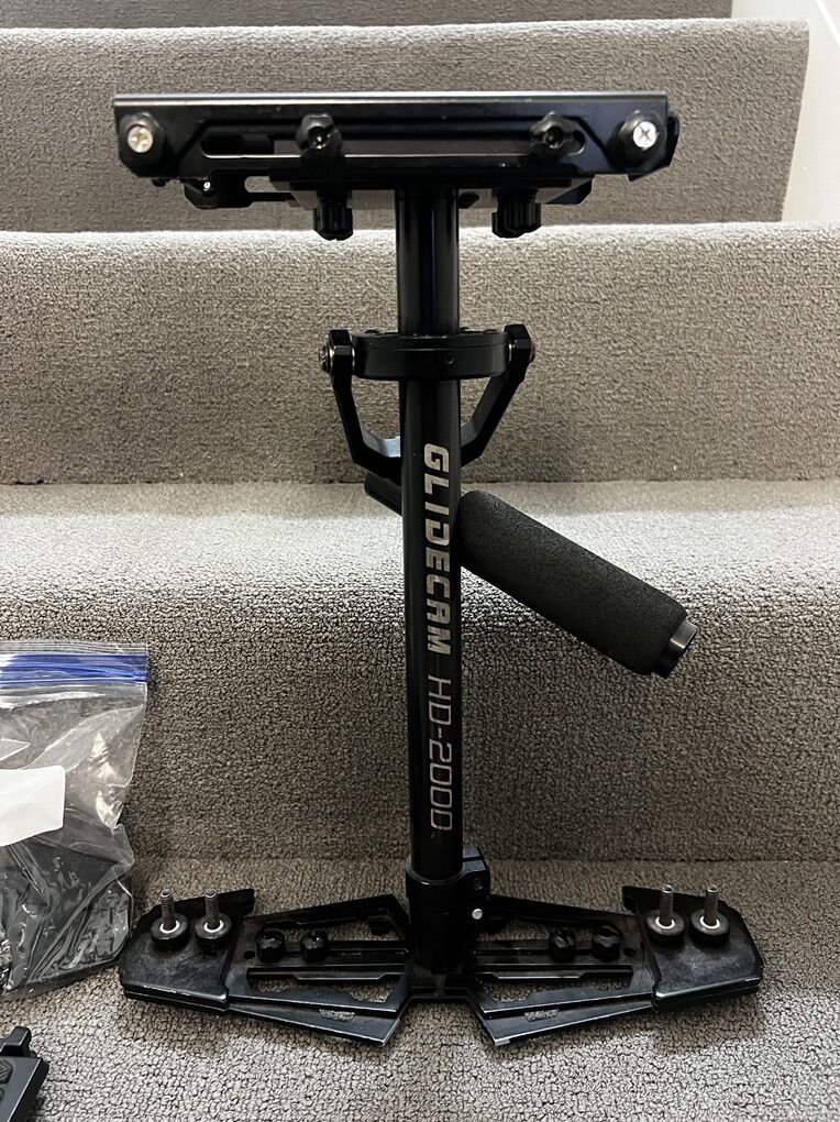 Glidecam HD-2000 Camera Stabilizer - Excellent con