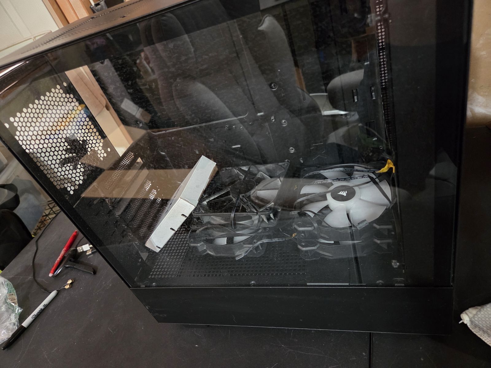 NZXT H510 - Compact ATX Mid-Tower PC Gaming Case