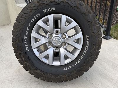 Toyota Tacoma Rims and Tires 265/70R16 Bfg Ko2