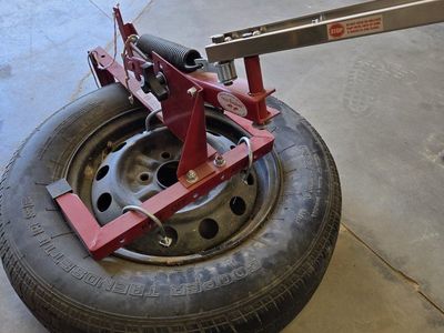 Clay Pigeon Thrower (Tire Mountes)