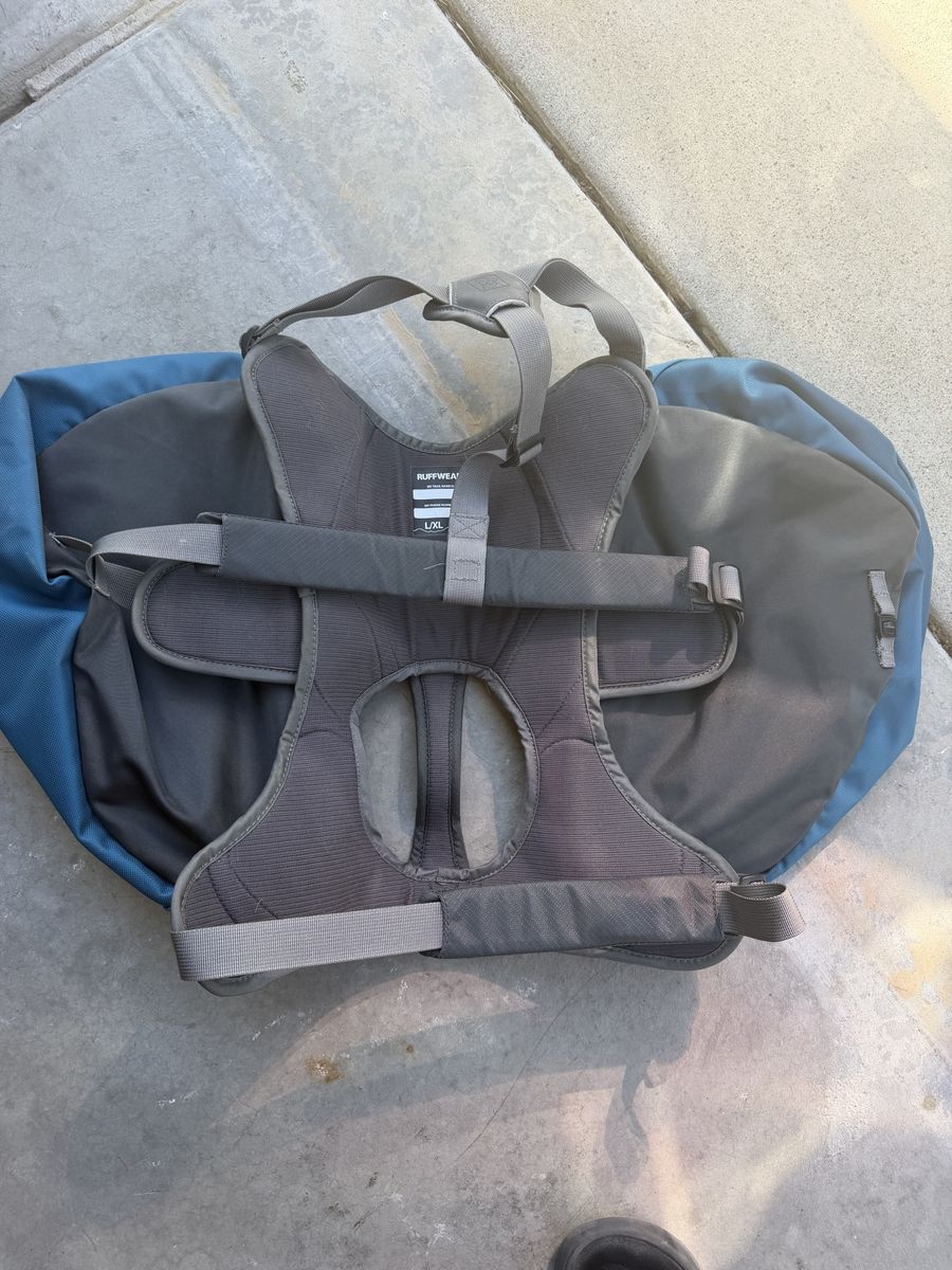 Main image 4