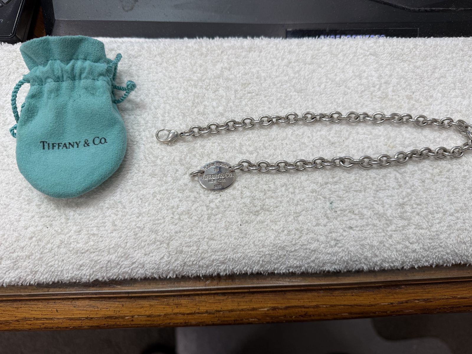 Genuine TIFFANY & Co. Oval Tag Chain Link .925 Sterling Silver Choker Necklace 15" ~ Near Mint/Unused Condition ~