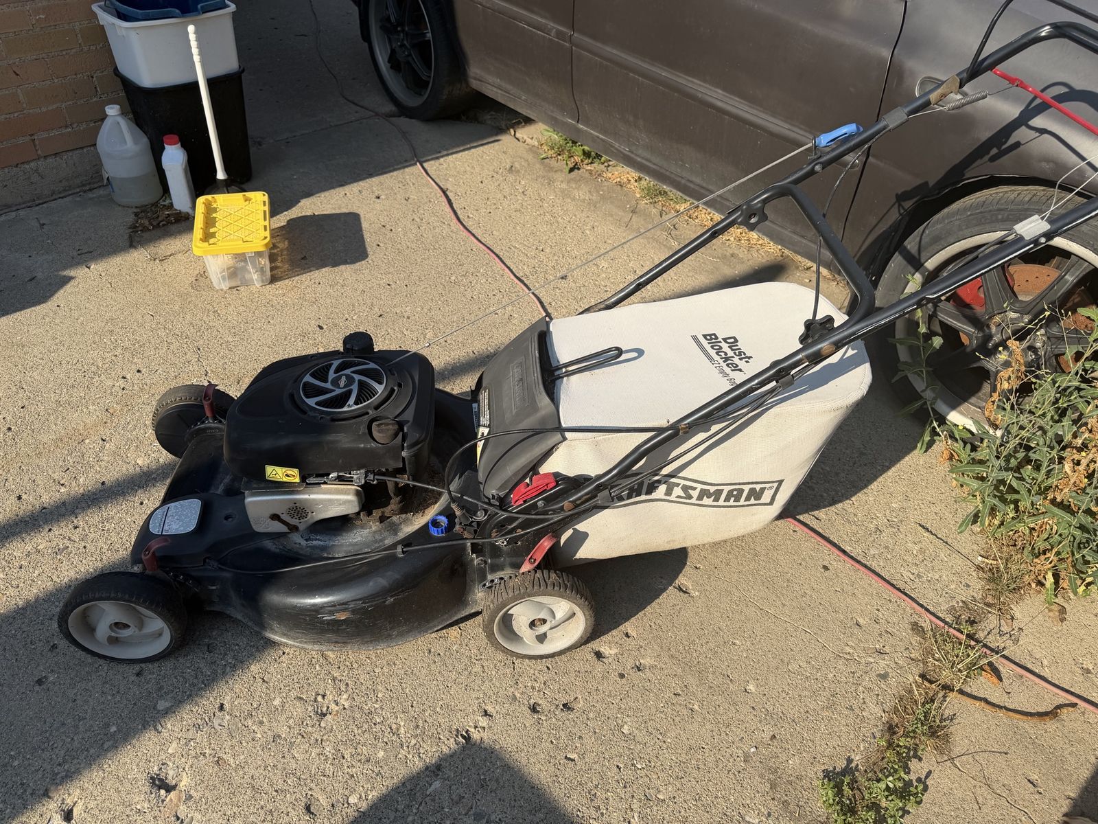 Craftsman 21" Self-Propelled Lawn Mower with Briggs & Stratton Engine and Bag