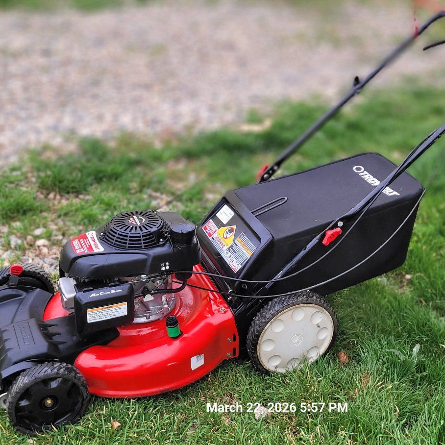 Troy bilt self propelled lawn mower
