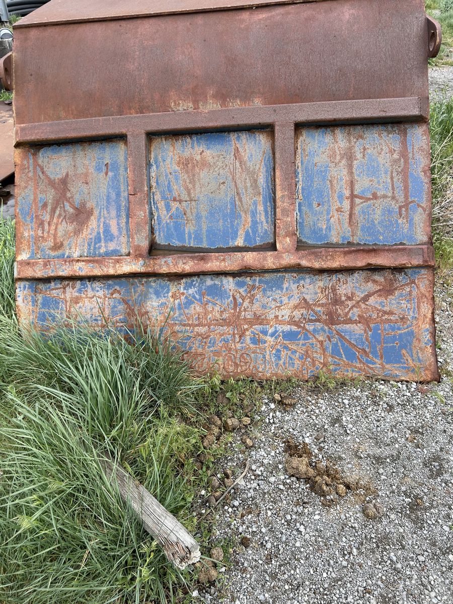 Main image 4