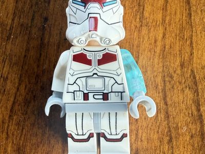 Lego 75018 Star Wars Jek-14 mini fig mini figure retired