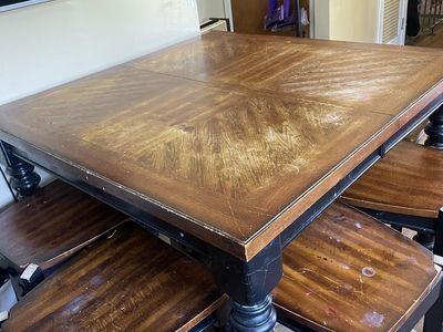 Counter height kitchen table with built-in leaf to extend table out