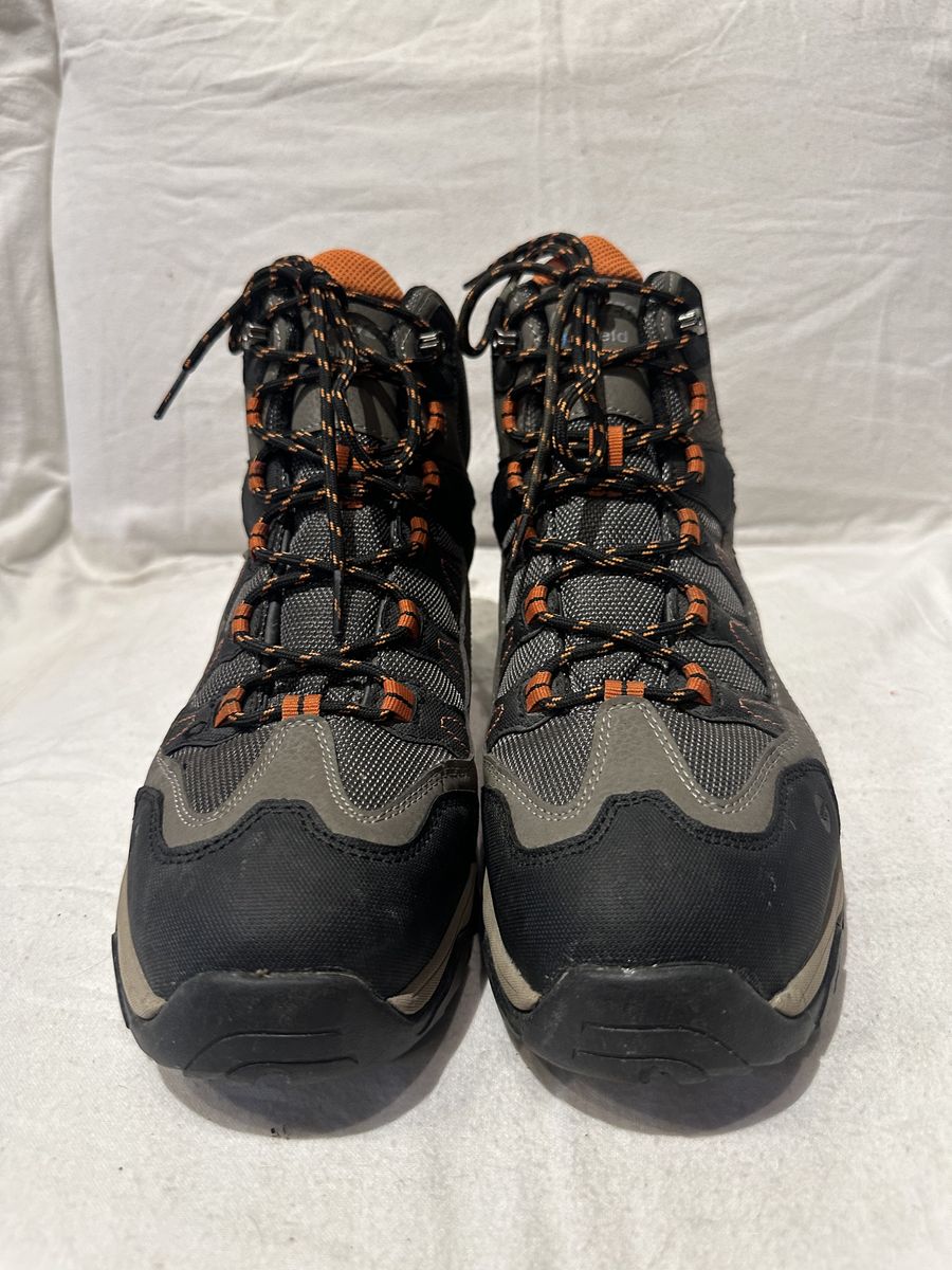 Hi-Tec Men’s 12 Waterproof Mid Hiking Boots