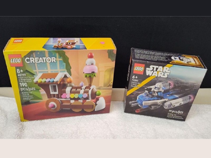 myhometownauction.com - July 23: Kits, Bundles and Figures Auctions (My Hometown Auctions)