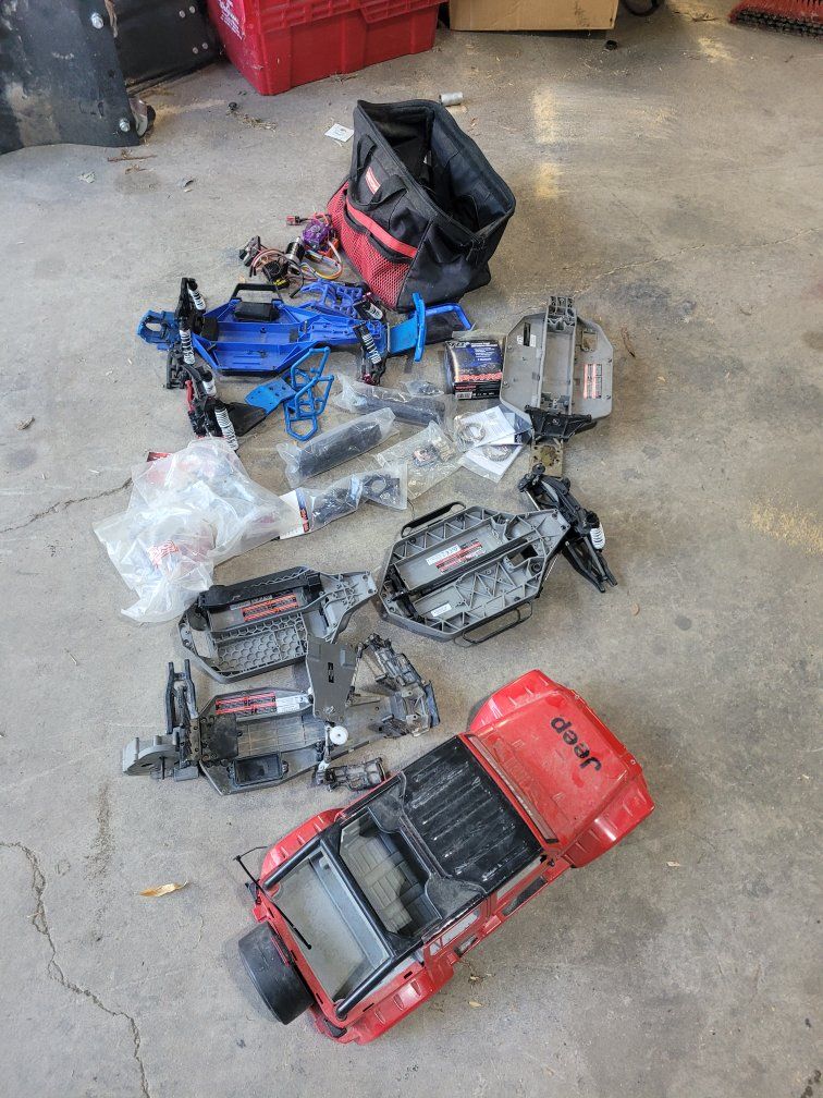 Traxxas Slash 4x4 Etc BENCH CLEANING